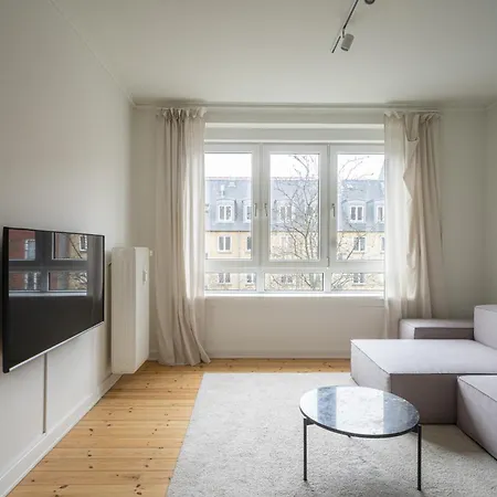 Fantastic 1-bed In Christians Harbour Apartment